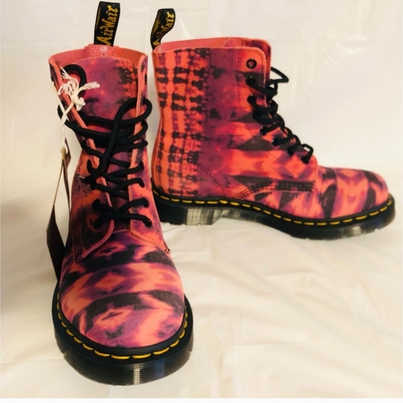 HP!💎NWT Doc Martens 1460 Pascal Purple and Red tie dye lace up Boots sz 9 - Picture 3 of 7